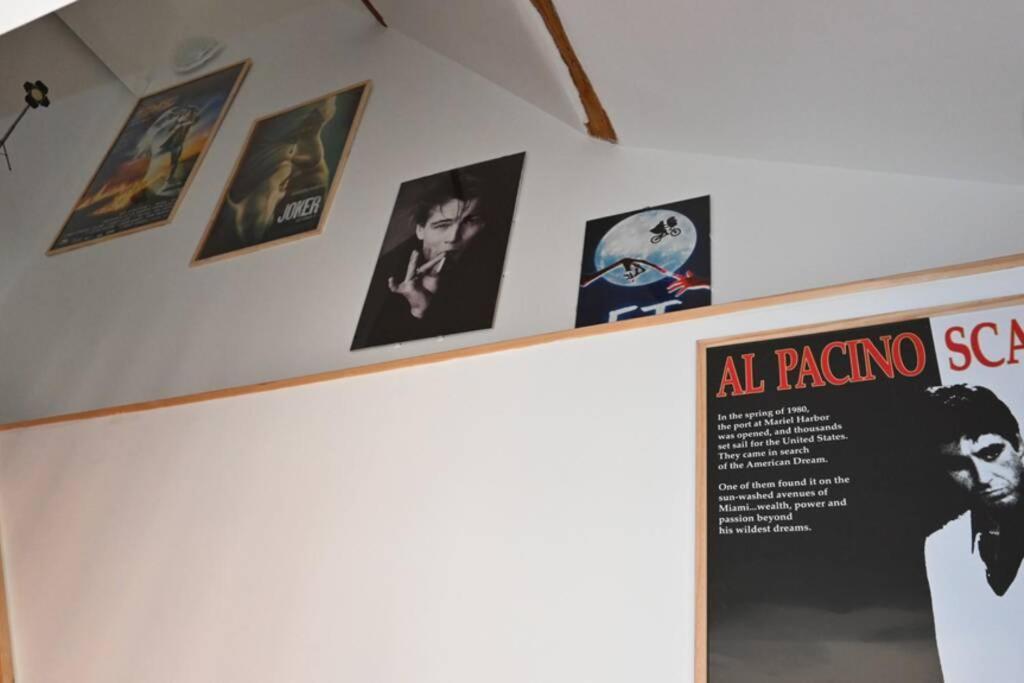 Cinema Appartement 10Mn Aeroport Roissy Cdg Villeneuve-sous-Dammartin Buitenkant foto